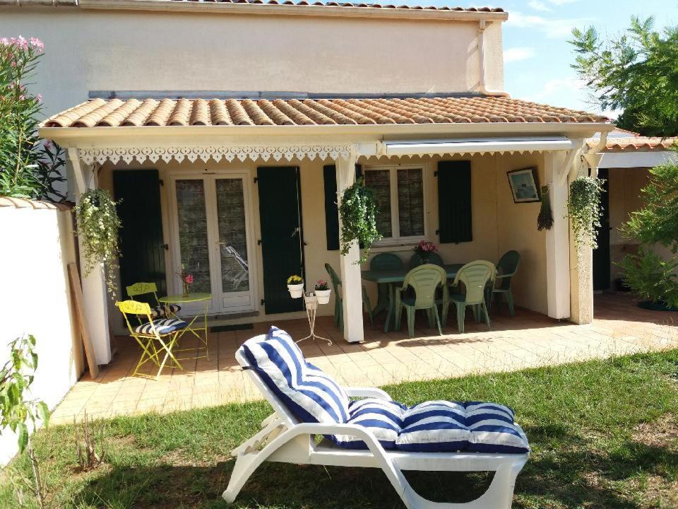 Le Clos De La Plage - Villa Vintage Avec Jardin Privatif- 500M De La Plage - 6 Personnes Dolus-d'Oléron Exterior photo